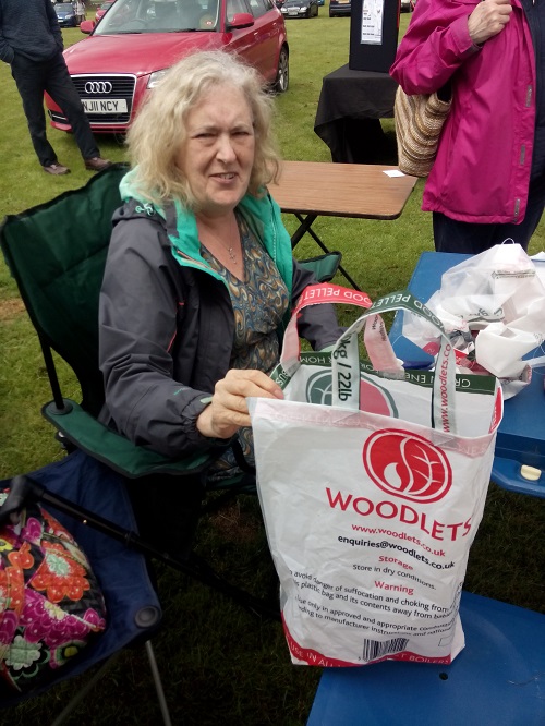 Judith-Ann shows her upcycled shopping bag