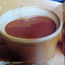 Mushroom sauce in an old pot!